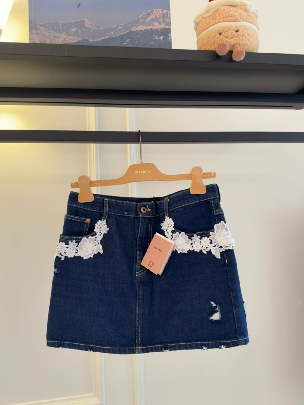 🚩steal Miu Miu Dark Blue Denim Mini Skirt with White Lace Appliqué